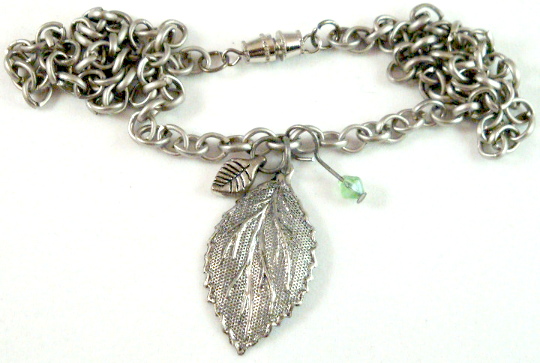 1 3/8 long Leaf pendant with green