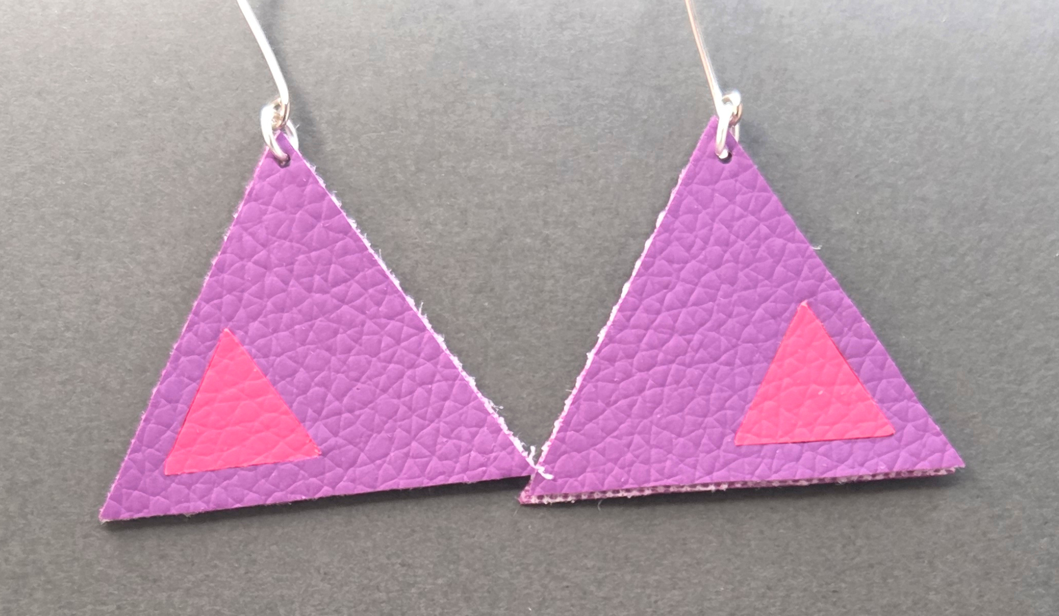 Faux leather earrings triangle