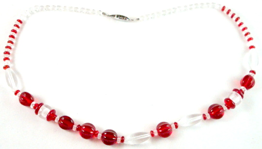 Asymetrical necklace